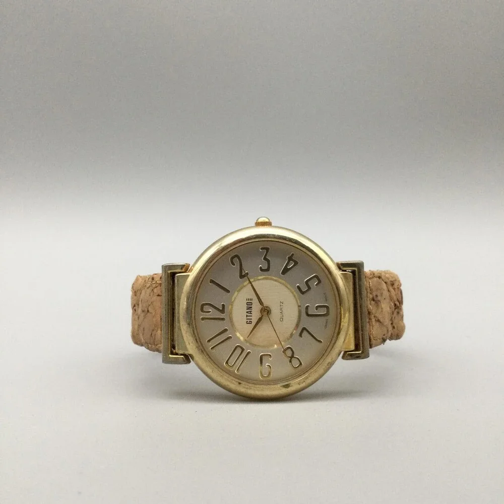 Gitano Womens Watch 35mm Champagne Dial Gold Tone Braided Band New Battery